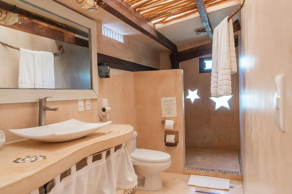 SUITE POOL VIEW Room, Villa Las Estrellas Tulum - located at party zone, Cancun Area
