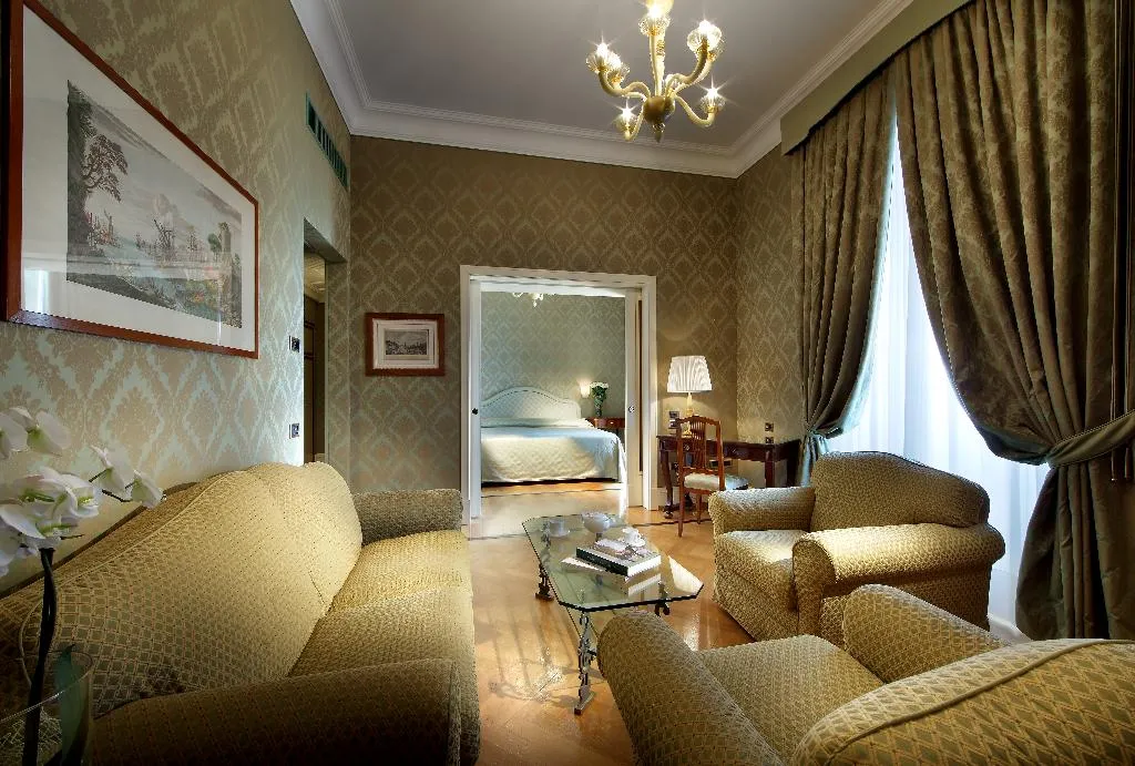 SUITE SEA VIEW Room, Eurostars Hotel Excelsior, Naples