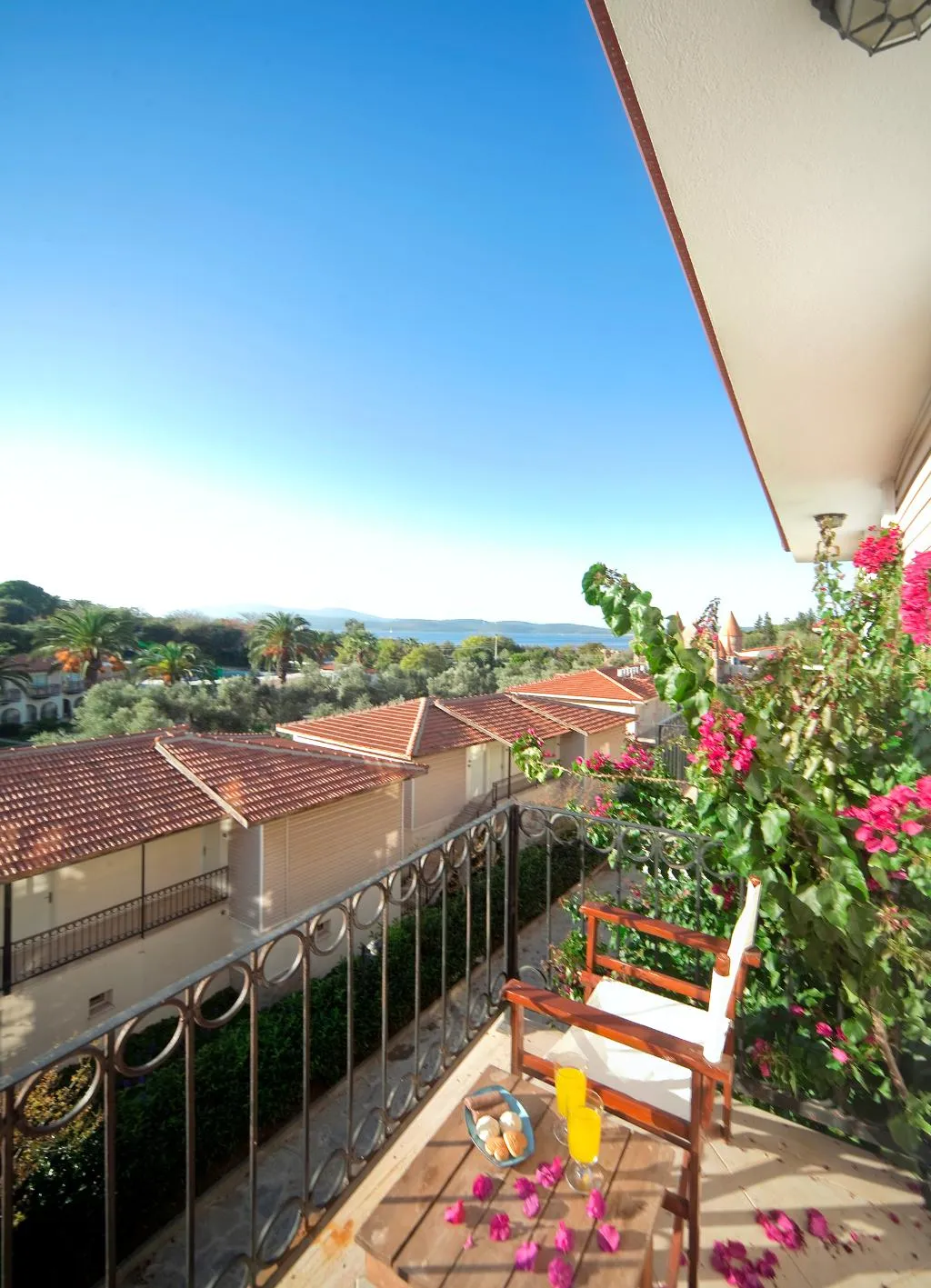 FAMILY ROOM SIDE SEA VIEW TWO BEDROOMS Room, Club Resort Atlantis Izmir/Sigacik, Izmir