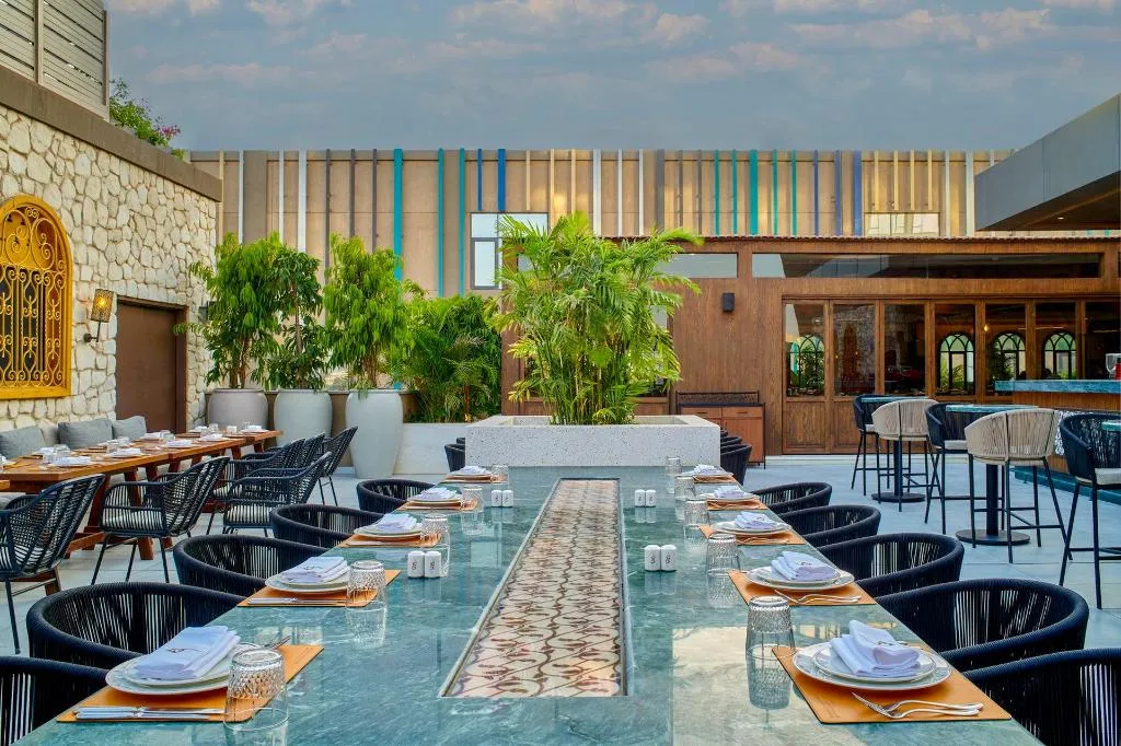 Restaurant, Crowne Plaza West Cairo - Arkan, Cairo
