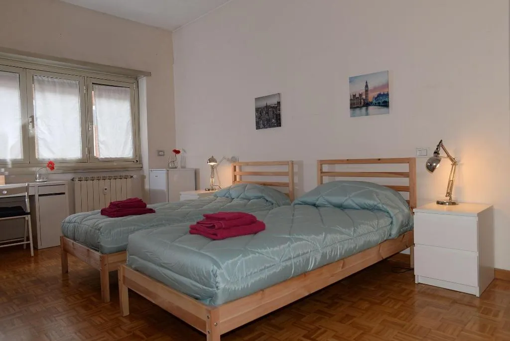Room, Emilio's Home, Rome