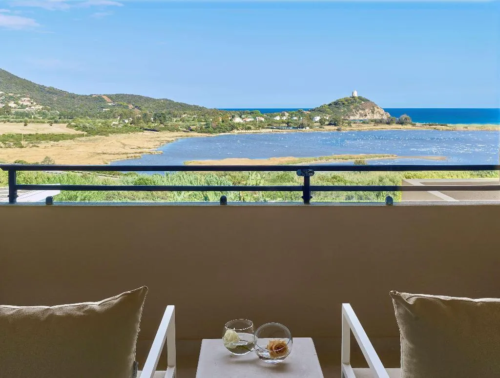 DOUBLE GRAND Room, Conrad Chia Laguna Sardinia, Cagliari