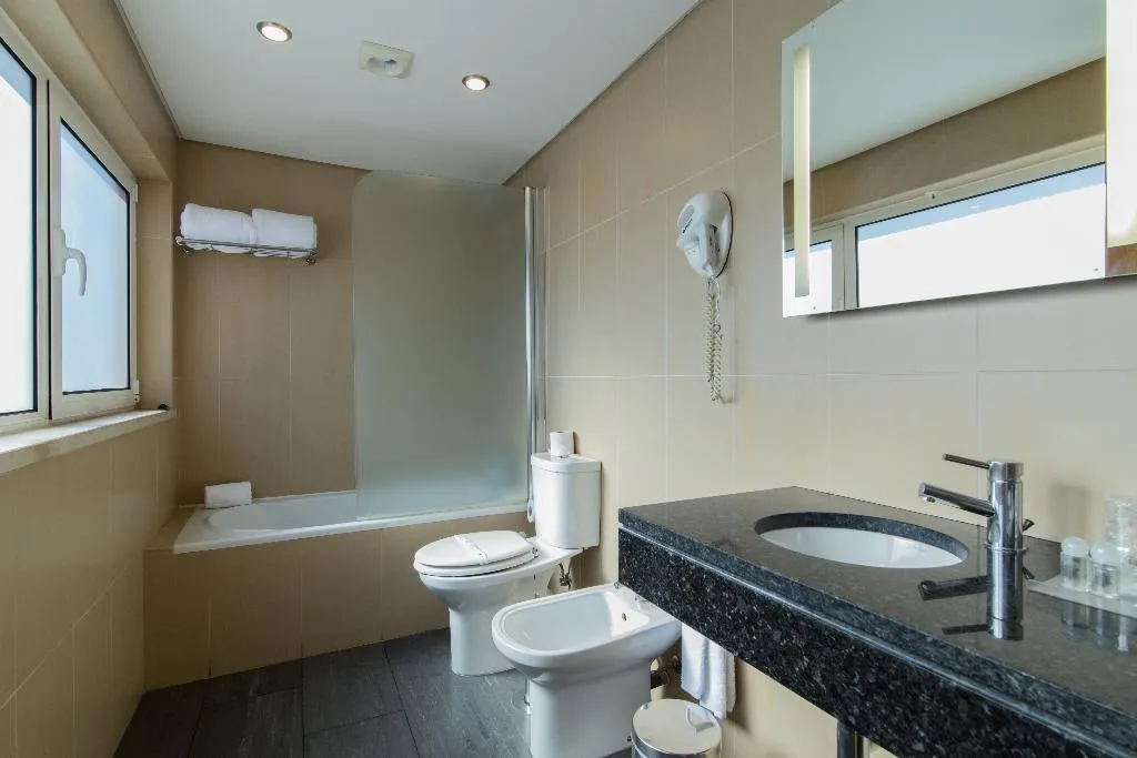 Double or Twin CLASSIC Room, Quarteira Sol, Algarve