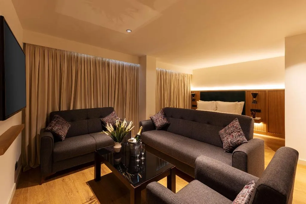 SUITE KING SIZE BED Room, Best Western Plus Casablanca City Center, Casablanca