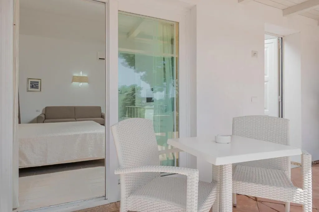 JUNIOR SUITE STANDARD Room, The Pelican Beach Resort & Spa - Adults Only, Olbia