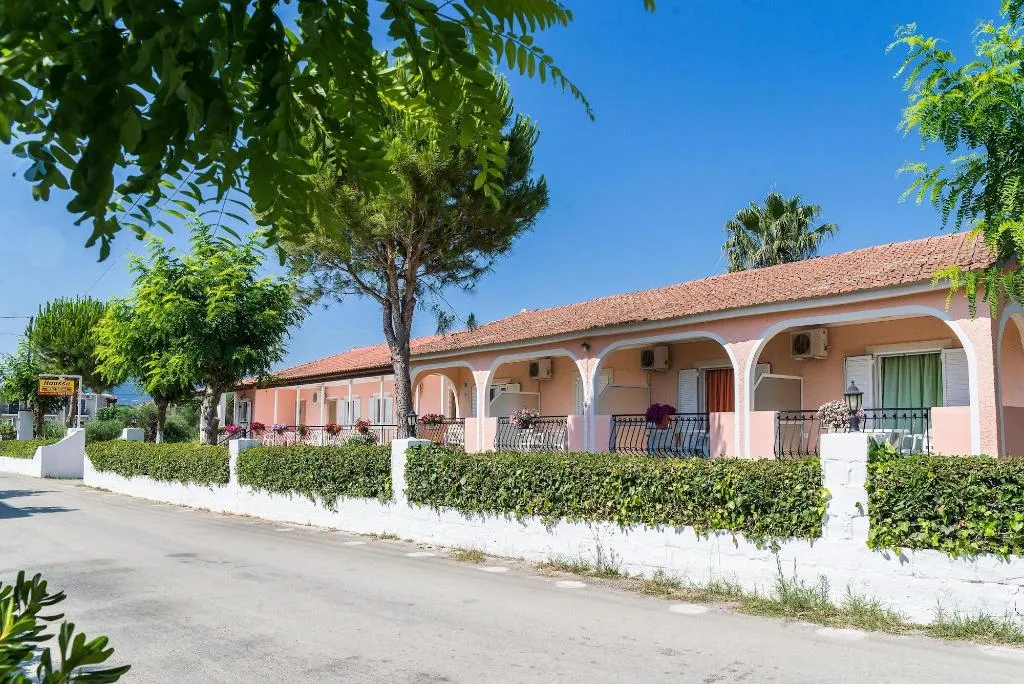 General view, Roussa's Studios and Apartments, Zante