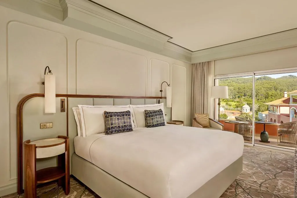 Room, Penha Longa, Lisbon