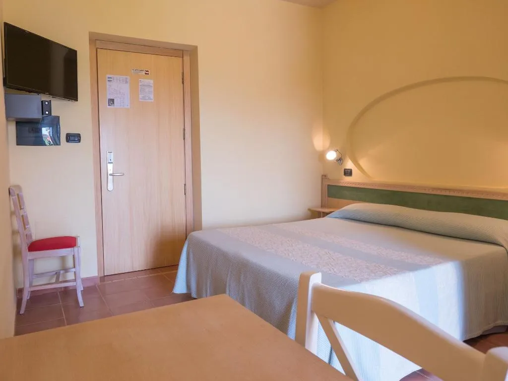 Room, Cala Reale, Cagliari