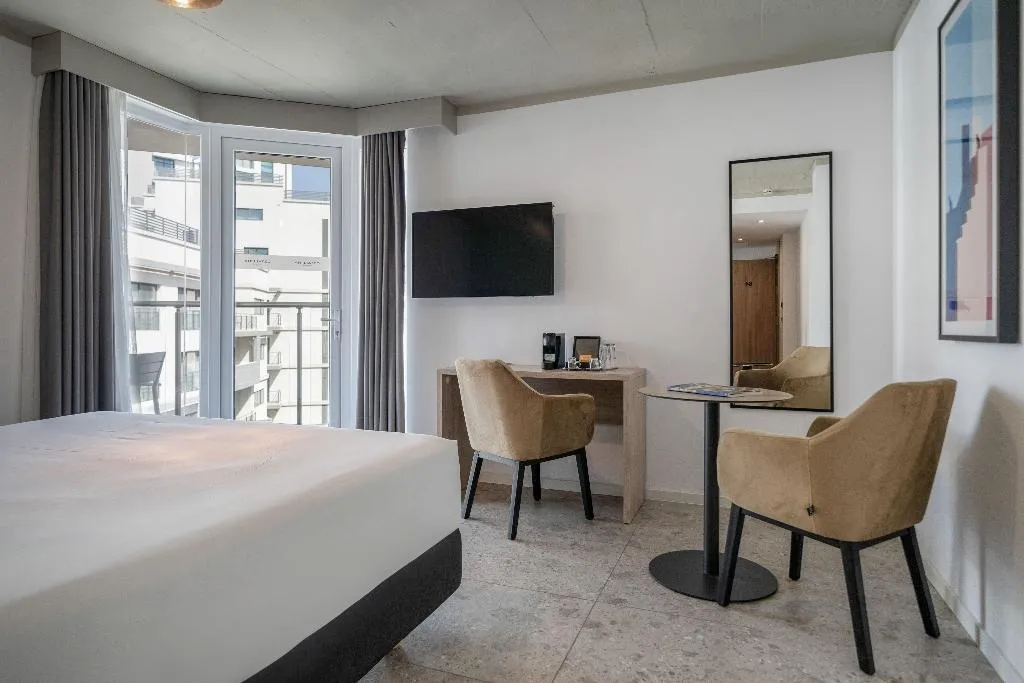 DOUBLE SUPERIOR KING BED Room, Hotel Mistral St Julian's Affiliated By Melia, Malta