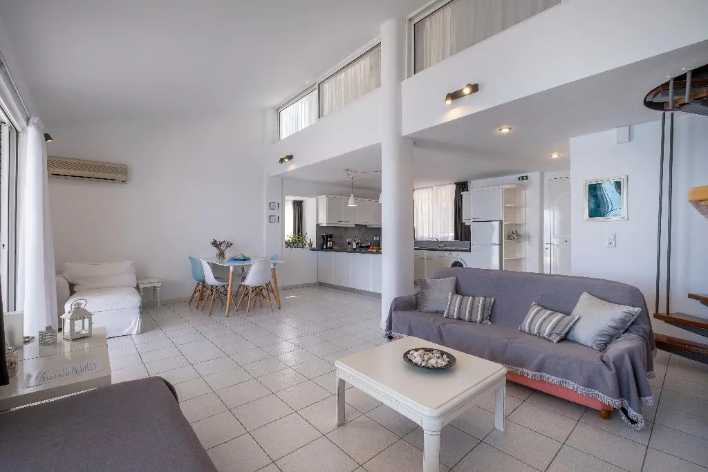 APARTMENT STANDARD Room, Meli Apartments & Villas, Kalamata