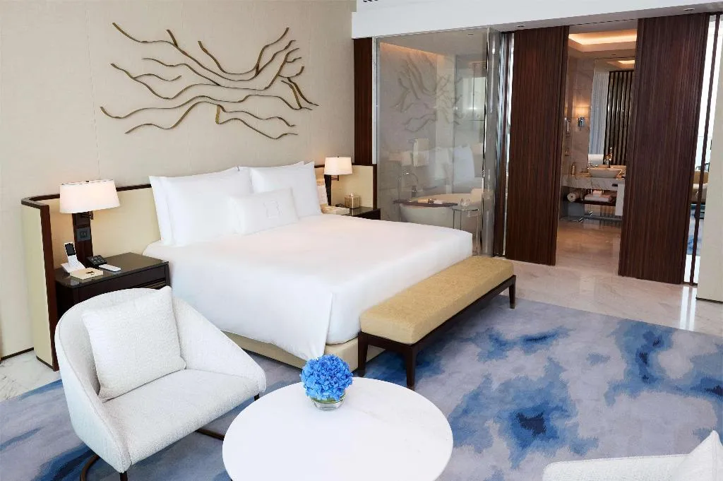 VILLA WITH VIEWS Room, Atlantis, The Royal, Dubai