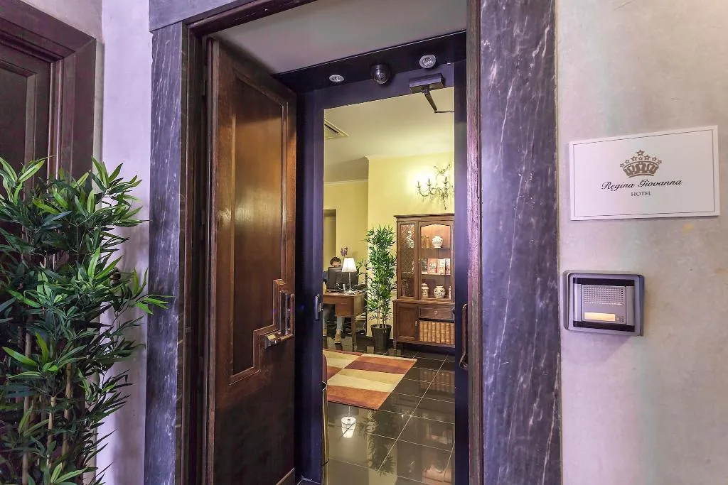 Lobby, Hotel Regina Giovanna, Rome