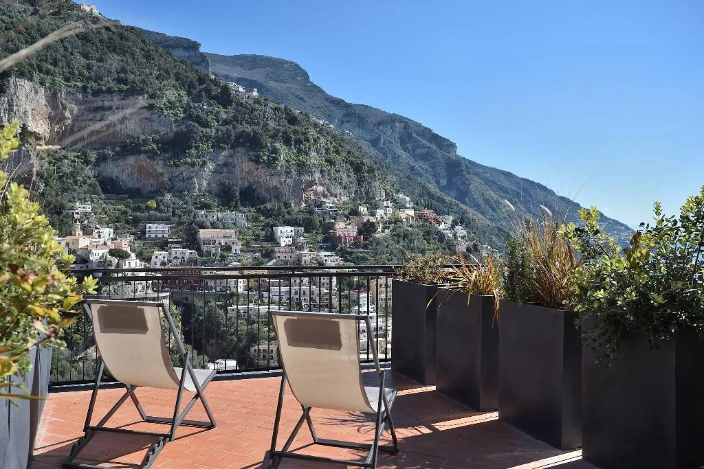 Double or Twin DELUXE Room, Hotel Royal Positano, Naples