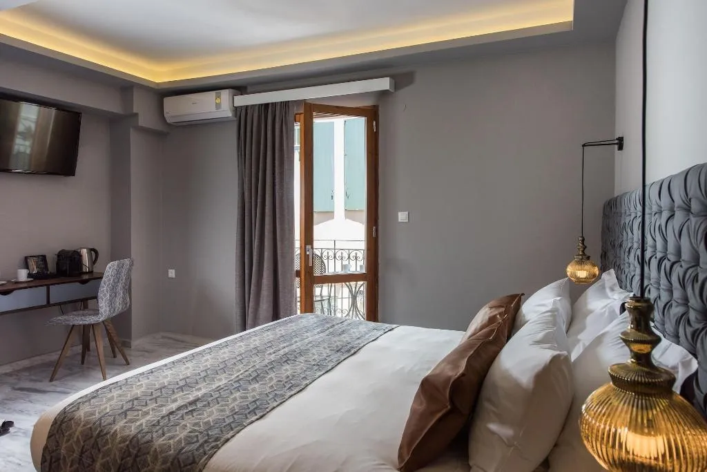 Room, Minaret Suites & Apartments, Crete