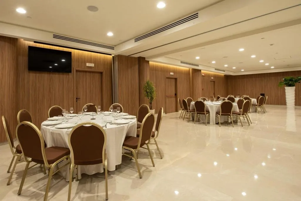 Conferences, Gold Tower Lifestyle Hotel, Naples
