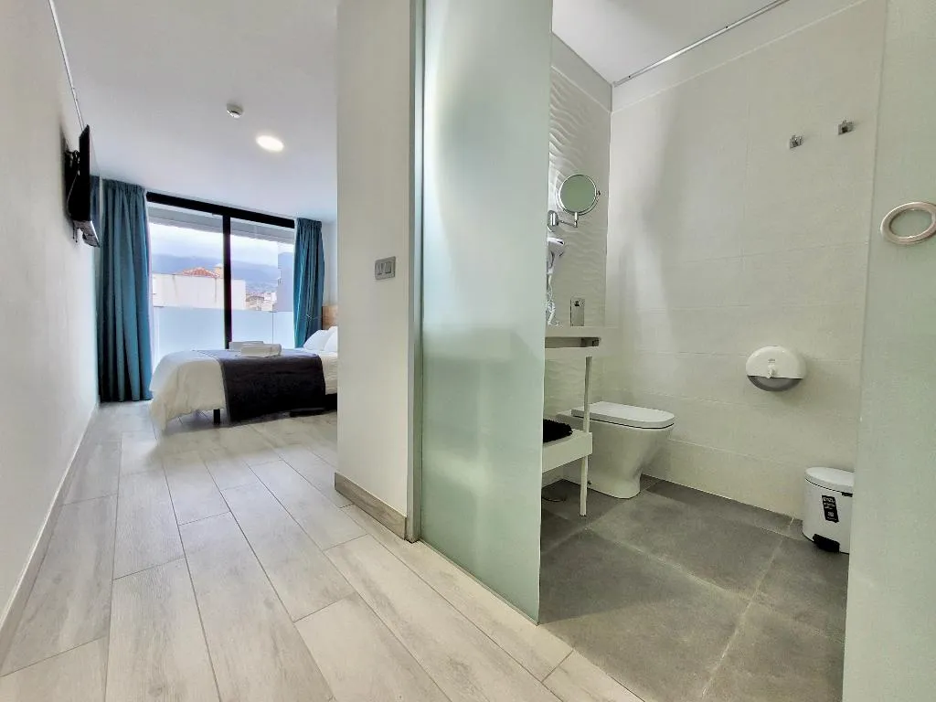 DOUBLE WITH BALCONY Room, Puerto Azul, Tenerife