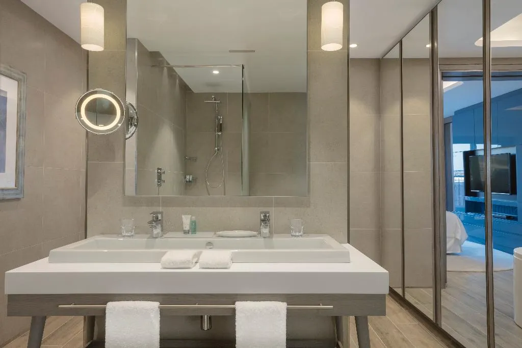 Room, Westin Dragonara Resort, Malta