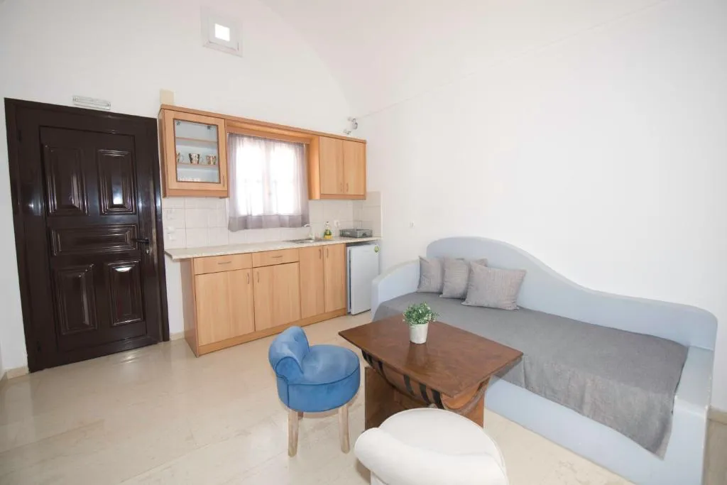 APARTMENT ONE BEDROOM Room, Ira Apartments, Santorini