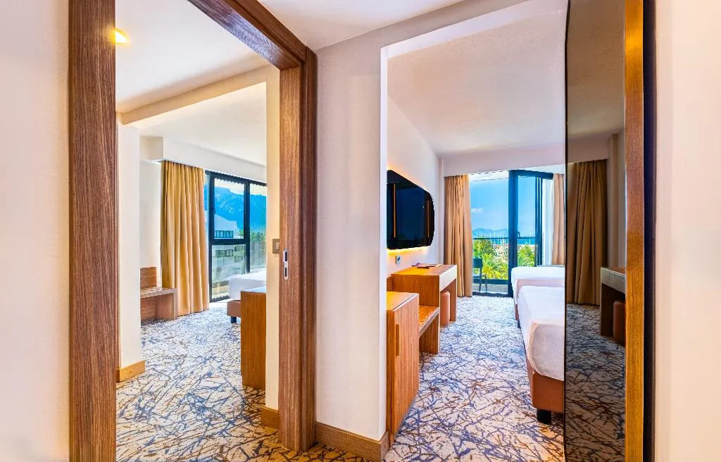 FAMILY ROOM SEA VIEW Room, Ozkaymak Kemer Marina Hotel, Antalya