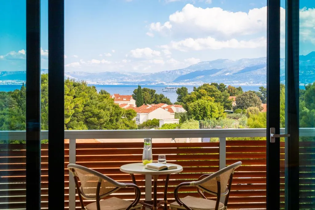Double or Twin SUPERIOR SEA VIEW Room, Aminess Vival Velaris Resort, Split