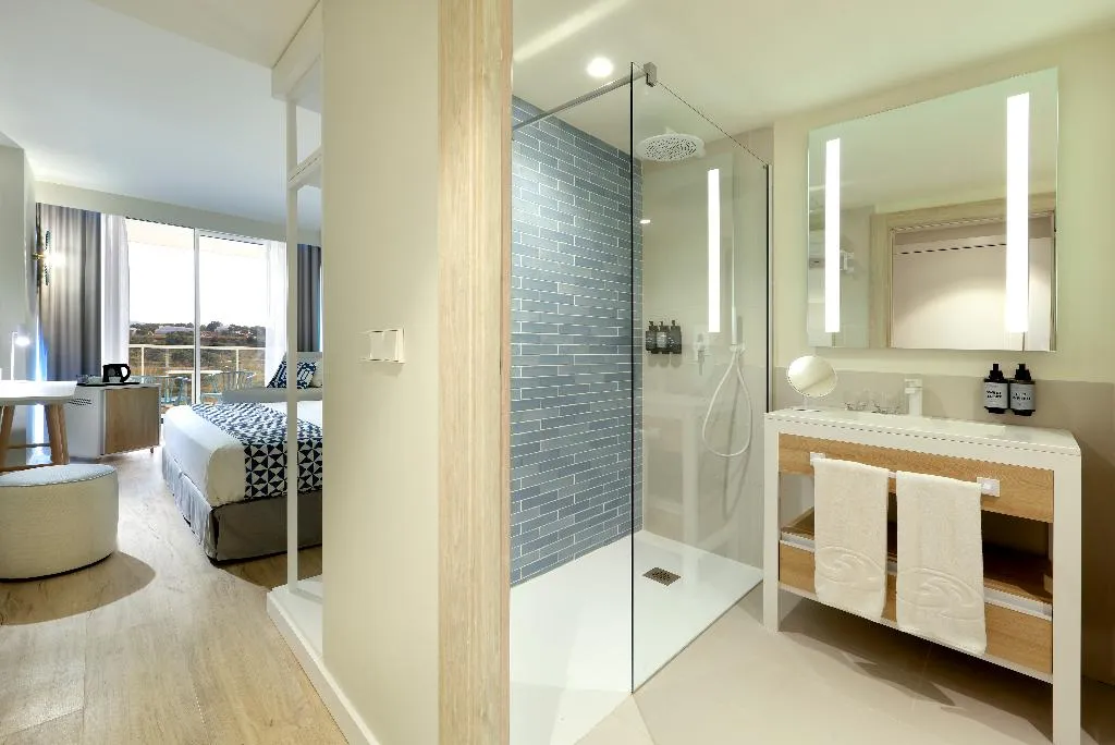 Double or Twin DELUXE Room, Palladium Hotel Menorca, Menorca