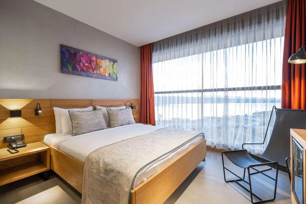 DOUBLE STANDARD Room, The S Hotel By Ascend Collection, Izmir