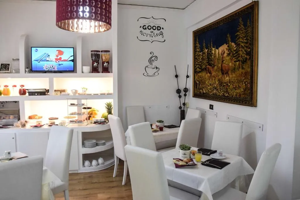 Restaurant, Hotel Kennedy, Naples