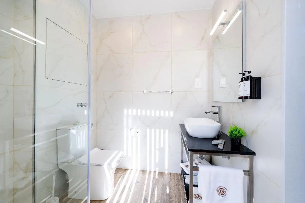 DOUBLE WITH BALCONY Room, C4 Retreats Gozo, Gozo