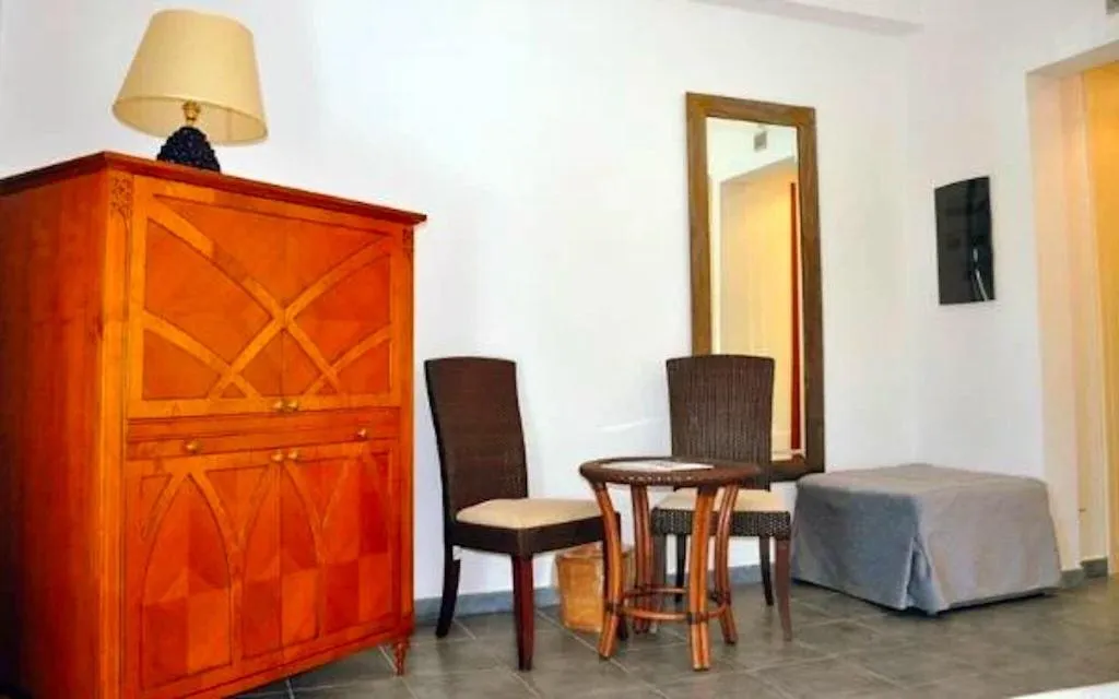 TRIPLE DELUXE Room, Alberi Del Paradiso, Palermo