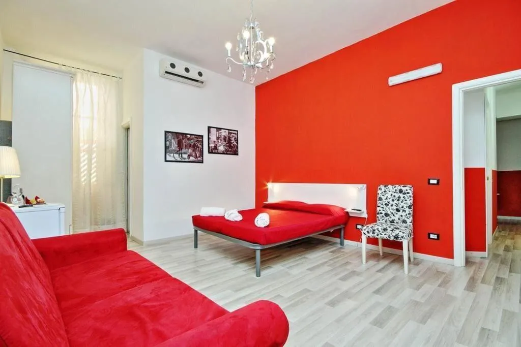 Room, Lucky Holiday Rooms, Naples