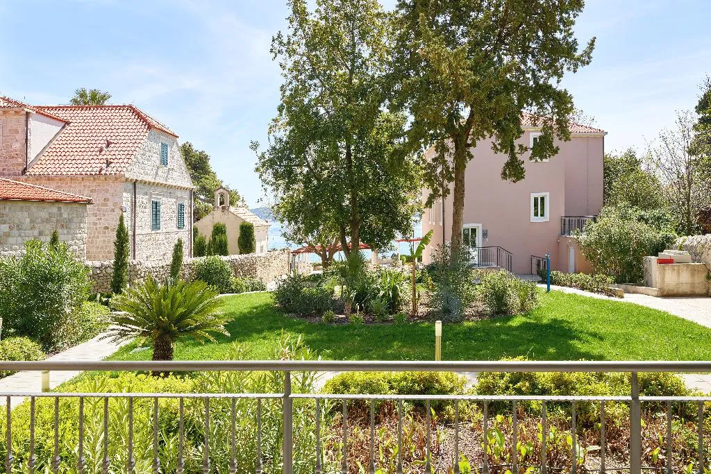 APARTMENT CAPACITY 6 Room, Maistra Select Srebreno Villas, Dubrovnik