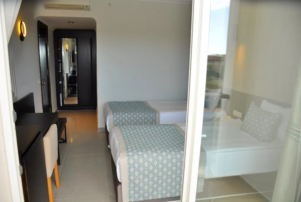 DOUBLE SINGLE USE POOL VIEW Room, Lrs Lake&River Side Hotel & Spa, Antalya