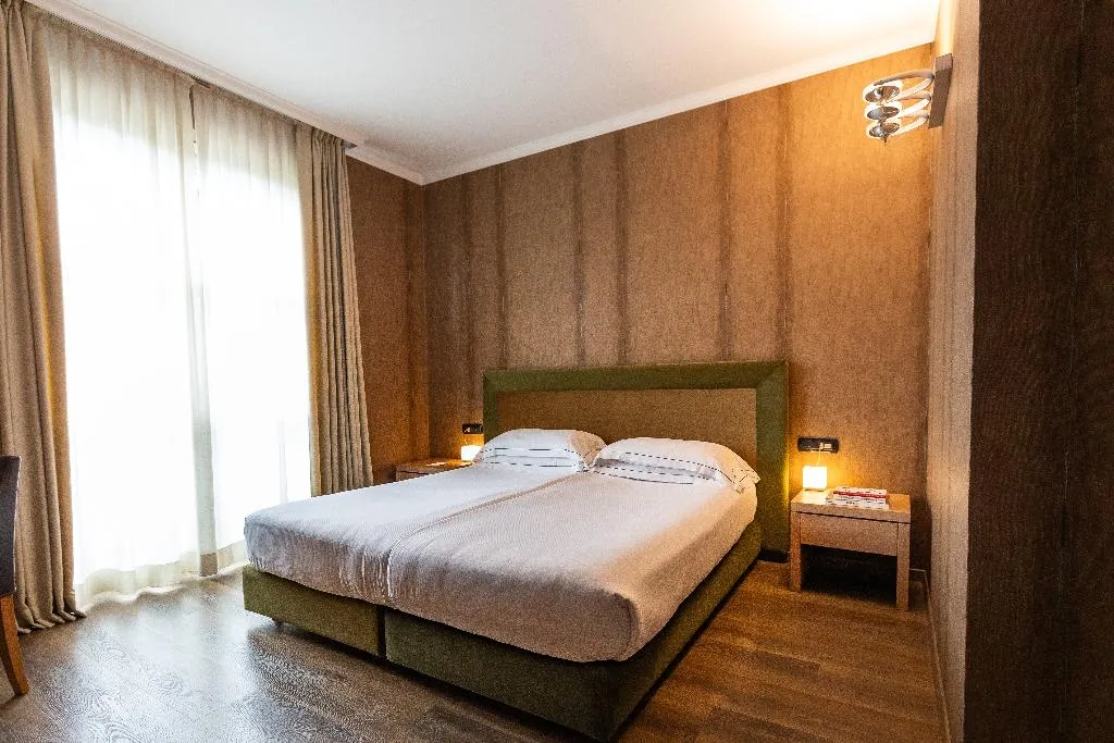 DOUBLE STANDARD Room, Phi Hotel Piajo, Milan