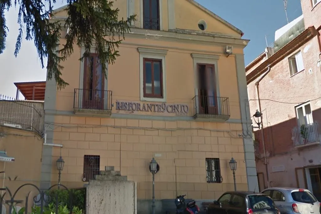 General view, Hotel Ristorante Novecento, Naples