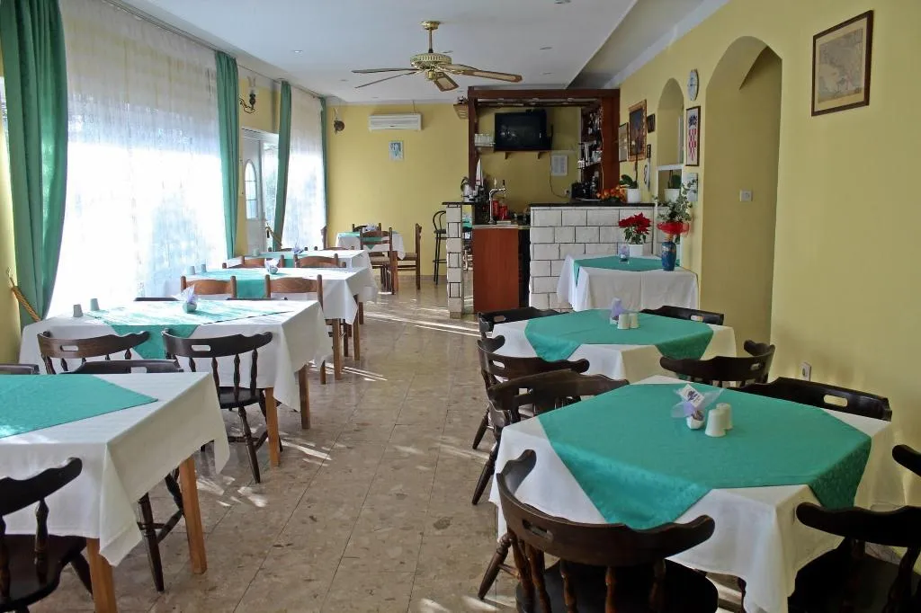 Lobby, Pansion Begić, Split