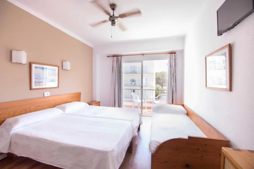TRIPLE STANDARD Room, Playa Arenal Iii, Majorca