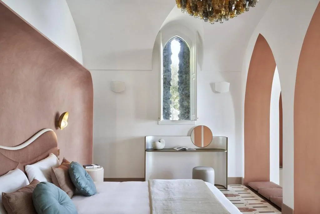 Room, Palazzo Avino, Naples