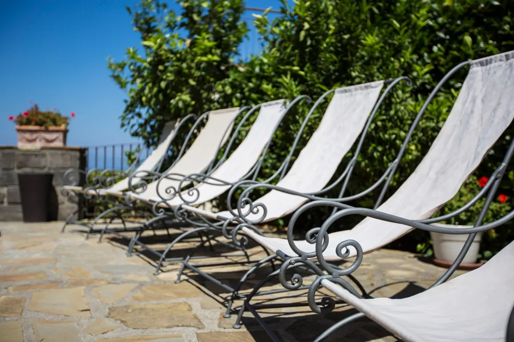 Sports and Entertainment, Lubra Casa Relax, Naples