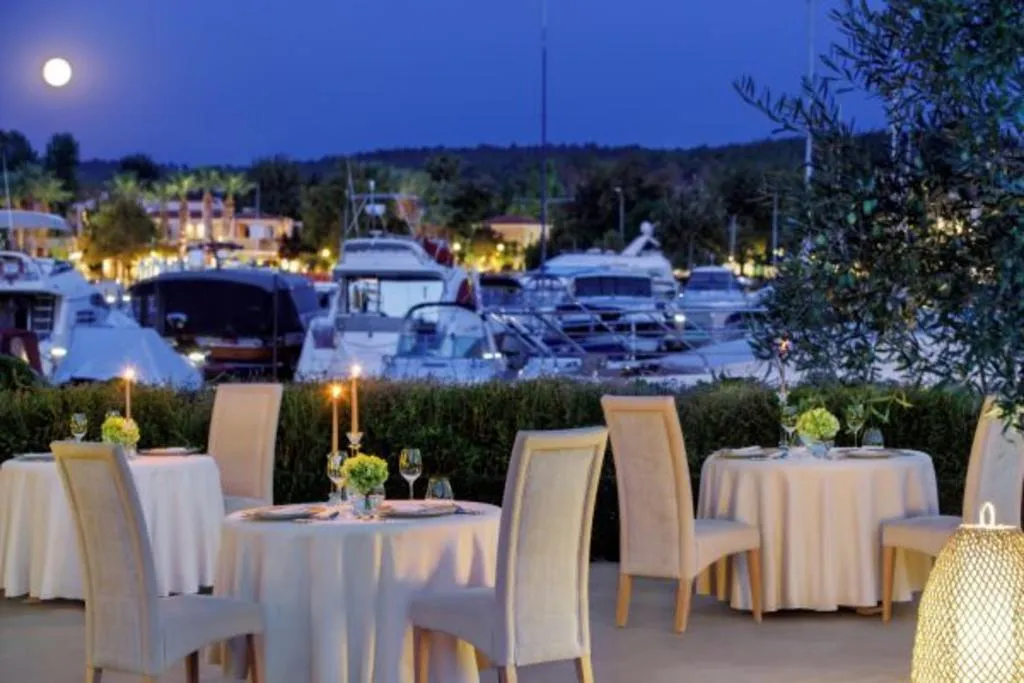 Restaurant, Sani Asterias, Halkidiki