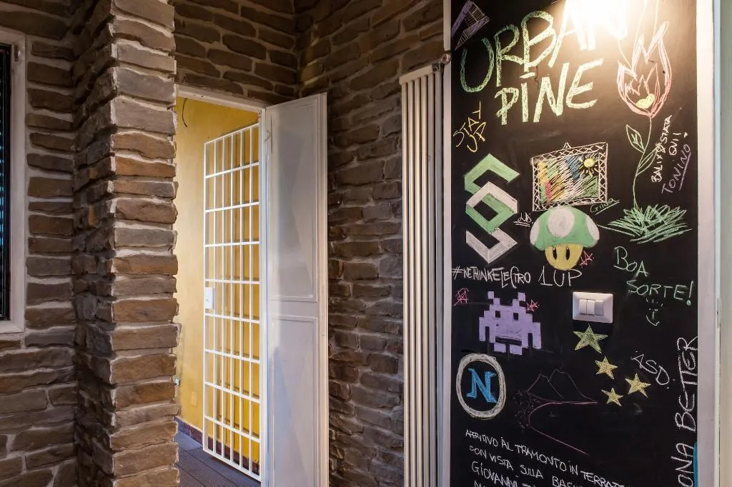 Lobby, Urban Pine Rooms, Naples