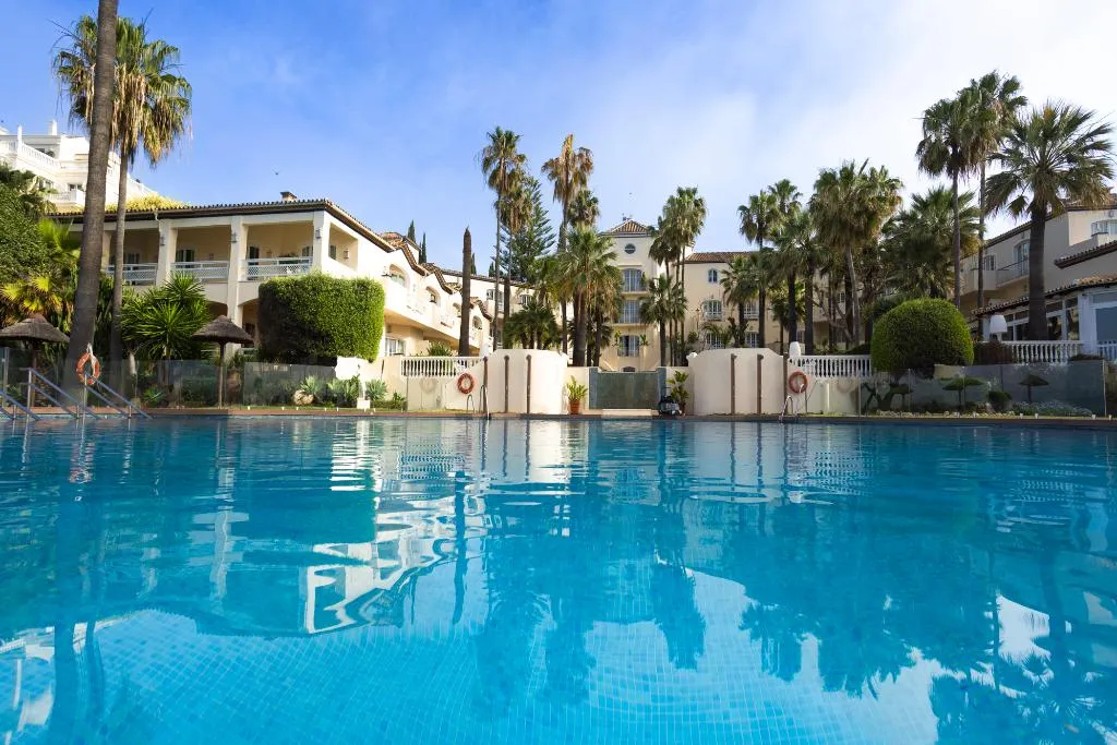 Pool, Las Dunas Grand Luxury Hotel, Costa Del Sol