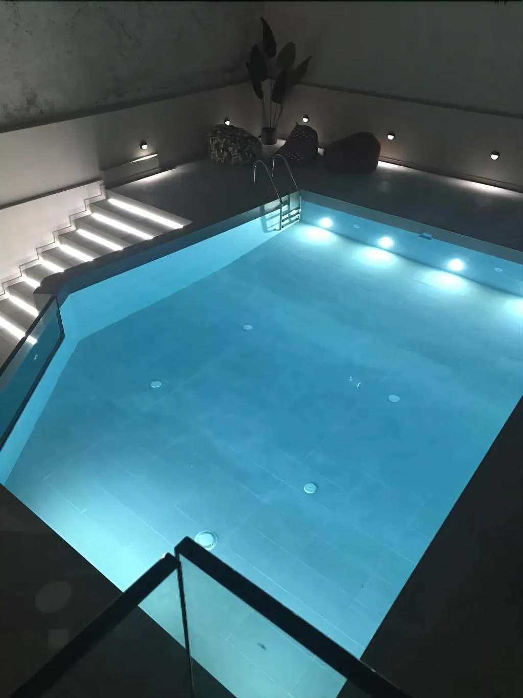 Sports and Entertainment, The City Hotel & Suites, Crete