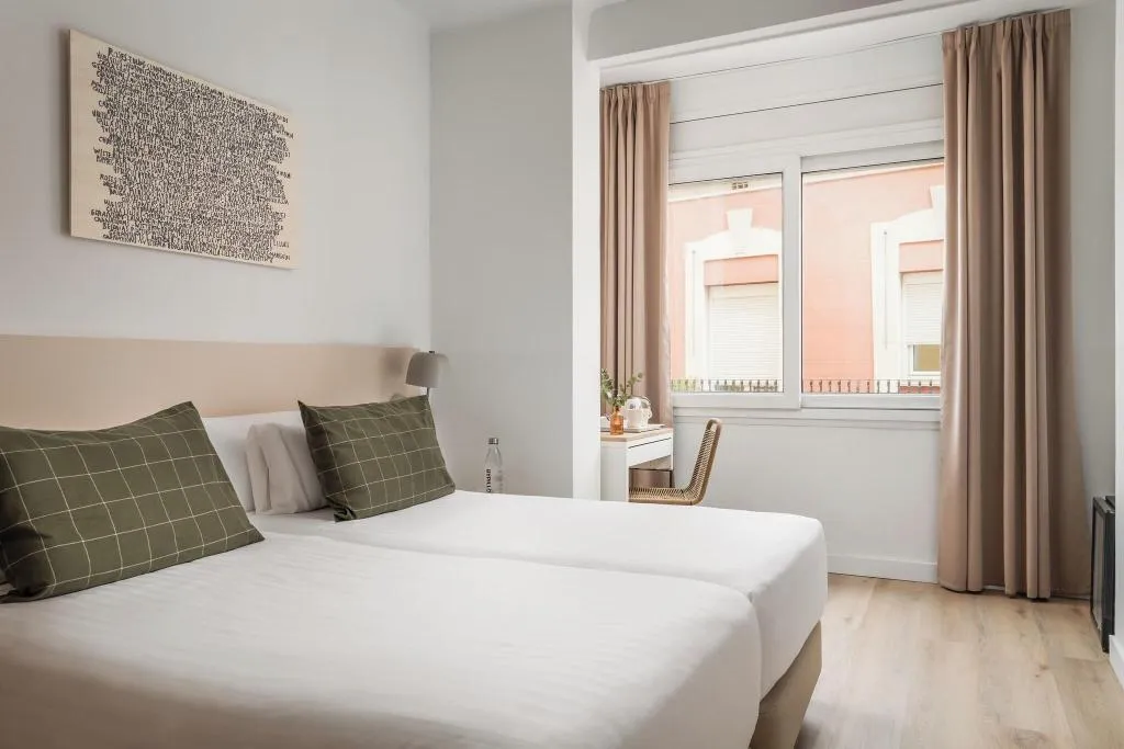 TWIN STANDARD Room, Erba By Pillow, Costa Brava