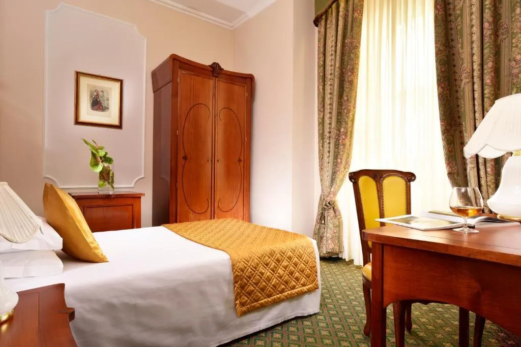 SINGLE STANDARD Room, Berchielli, Florence
