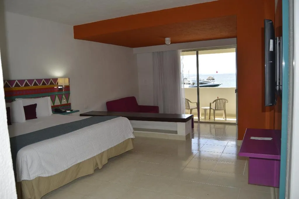 JUNIOR SUITE OCEAN VIEW Room, All Ritmo Cancun Resort & Water Park, Cancun Area