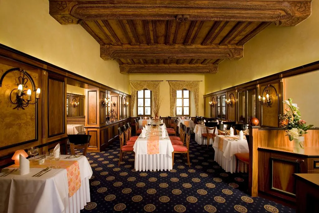 Restaurant, Grand Hotel Zvon, Prague
