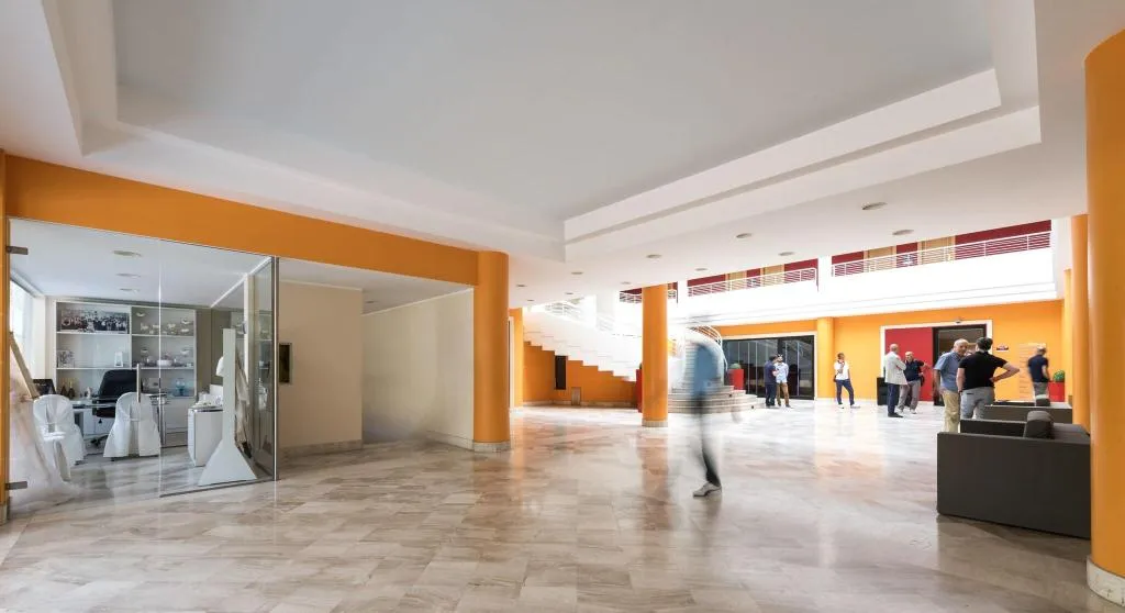 Lobby, Caesar's, Cagliari