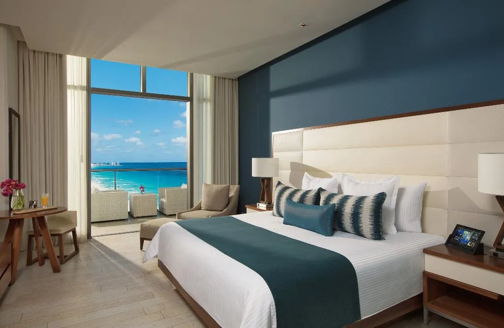DOUBLE DELUXE Room, Secrets The Vine Cancun, Cancun Area