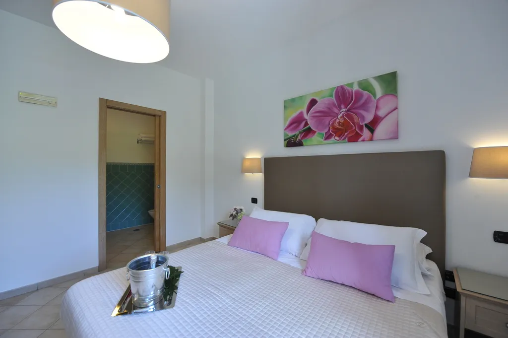 JUNIOR SUITE GARDEN VIEW Room, Relais Francesca, Naples