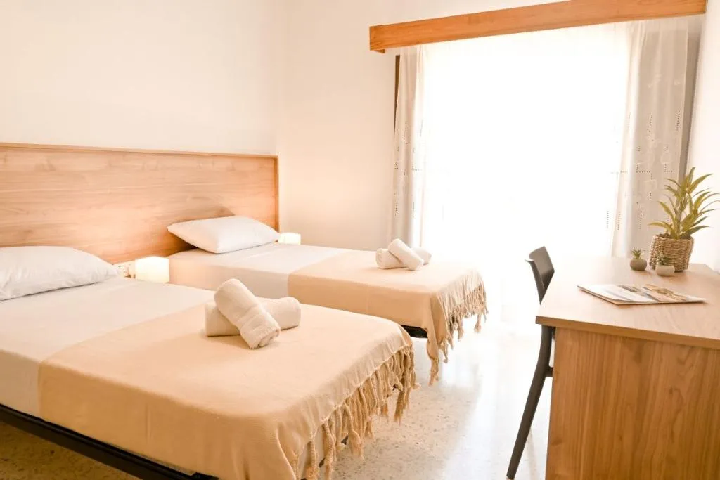 TWIN WITH TERRACE Room, 7Mediterrenea  Villa, Malta